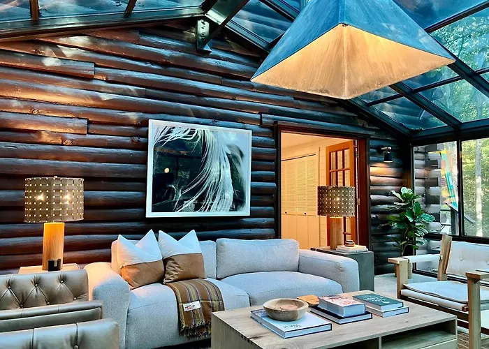 Glass Cabin